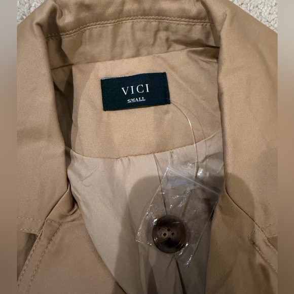 Vici Business Affair Trench Coat - size small - Picture 7 of 8